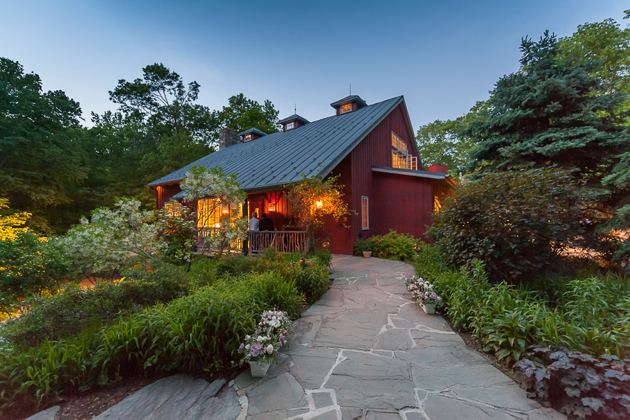 Main lodge at ThorpeWood in Maryland MD Mountain retreat